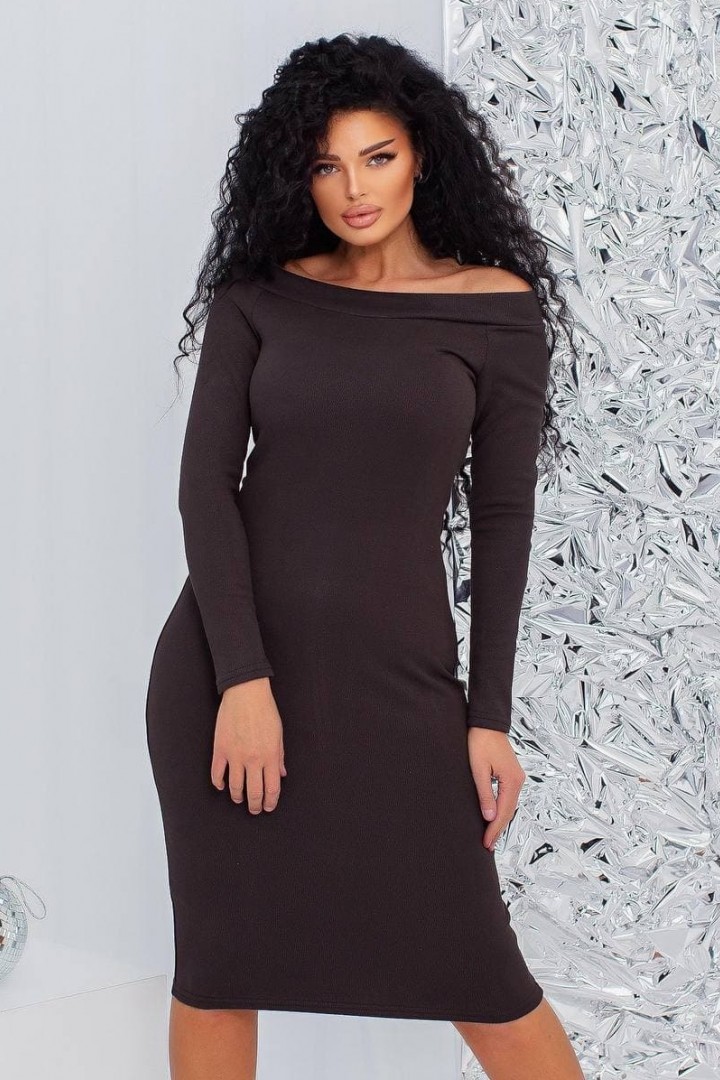 платье футляр карандаш